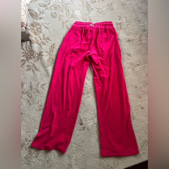 BRAND NEW never worn pink terry cloth pants from daily drills - Picture 2 of 3